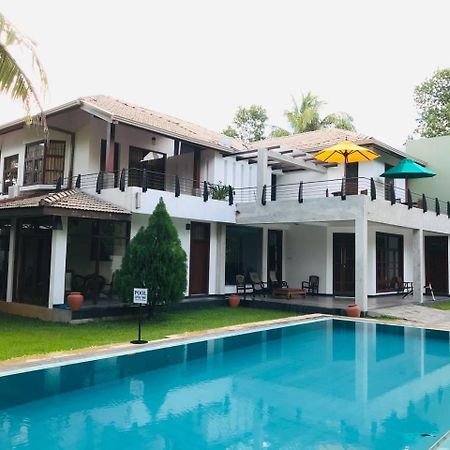 Siluni'S Villa Anuradhapura Dış mekan fotoğraf