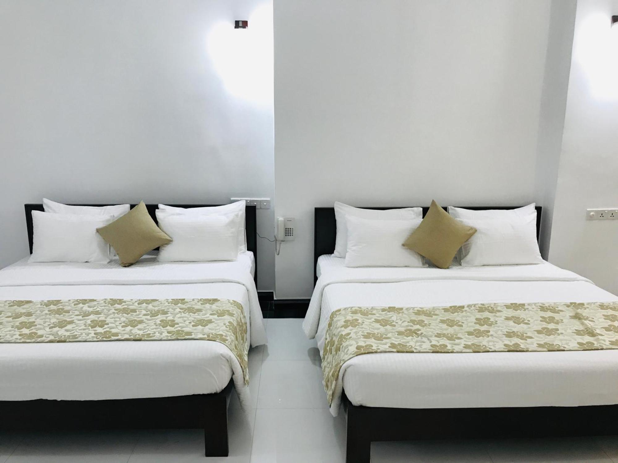 Siluni'S Villa Anuradhapura Oda fotoğraf