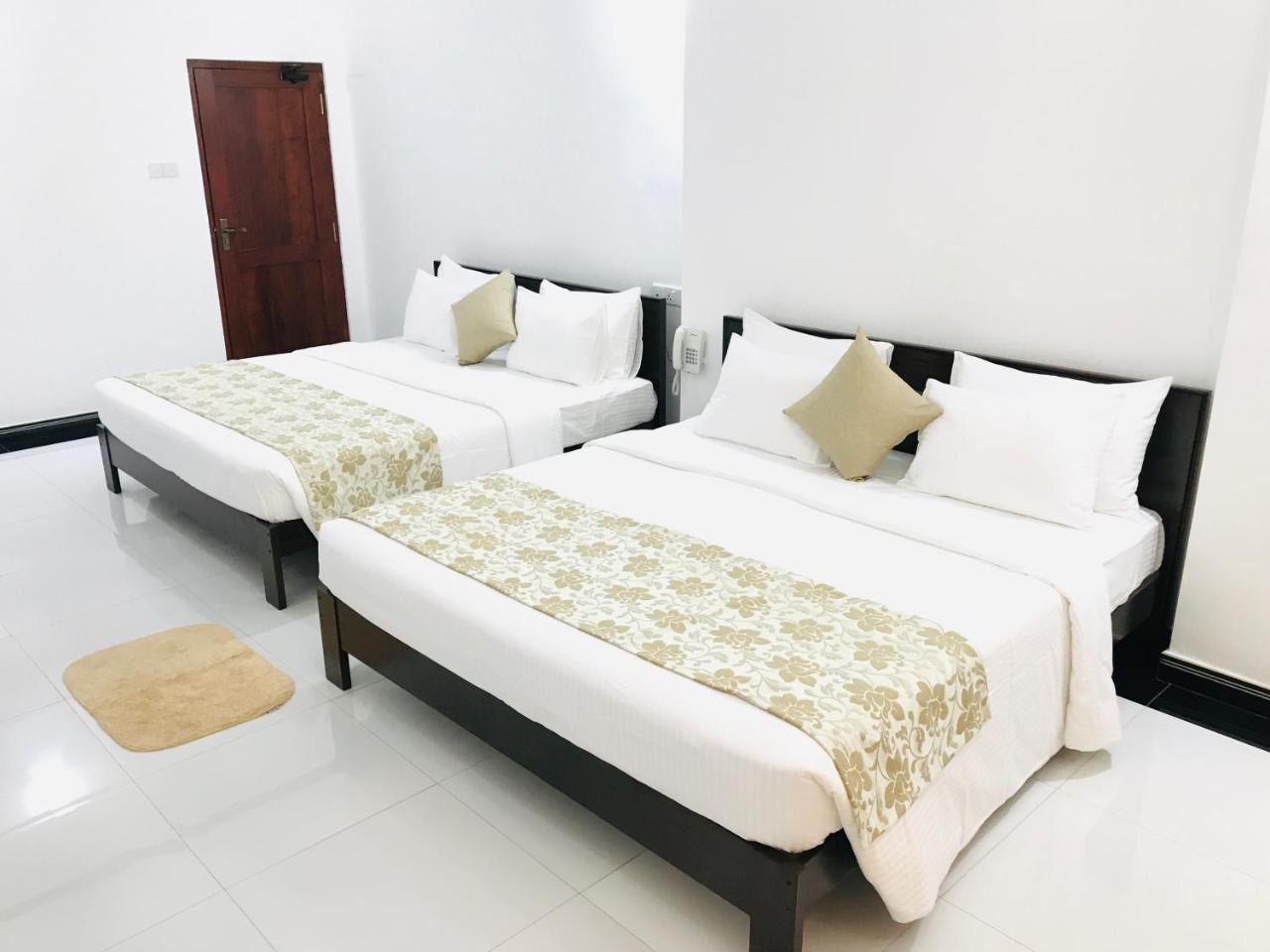 Siluni'S Villa Anuradhapura Dış mekan fotoğraf