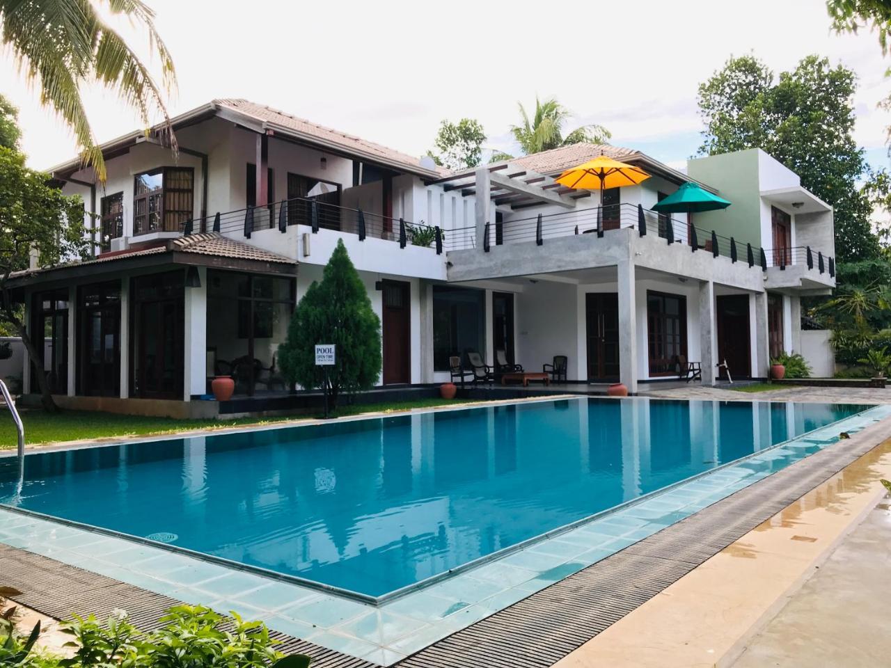 Siluni'S Villa Anuradhapura Dış mekan fotoğraf