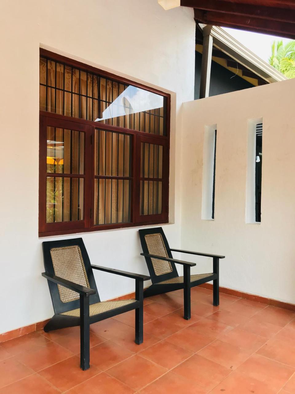 Siluni'S Villa Anuradhapura Dış mekan fotoğraf